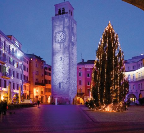Weihnachtsstimmung in Riva del Garda © Ingarda Trentino Azienda per il Turismo S.p.A./Roberto Vuilleumier