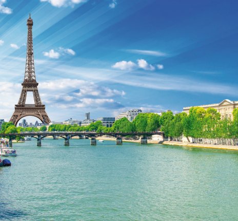 Blick auf den Eiffelturm in Paris © Alexi TAUZIN-fotolia.com
