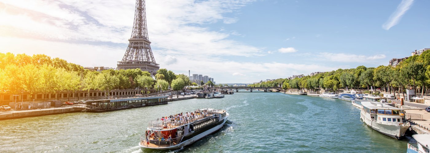 Bootsfahrt auf der Seine