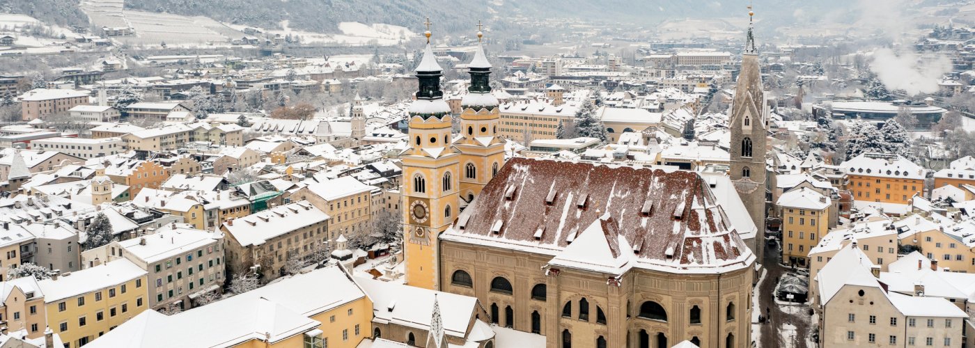Blick auf das winterliche Brixen